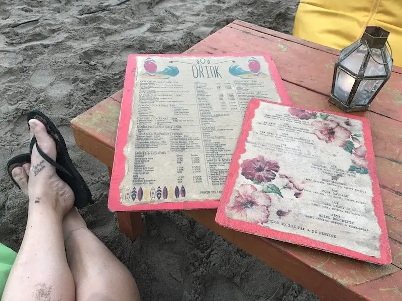 image - la plancha bali restaurant beach table