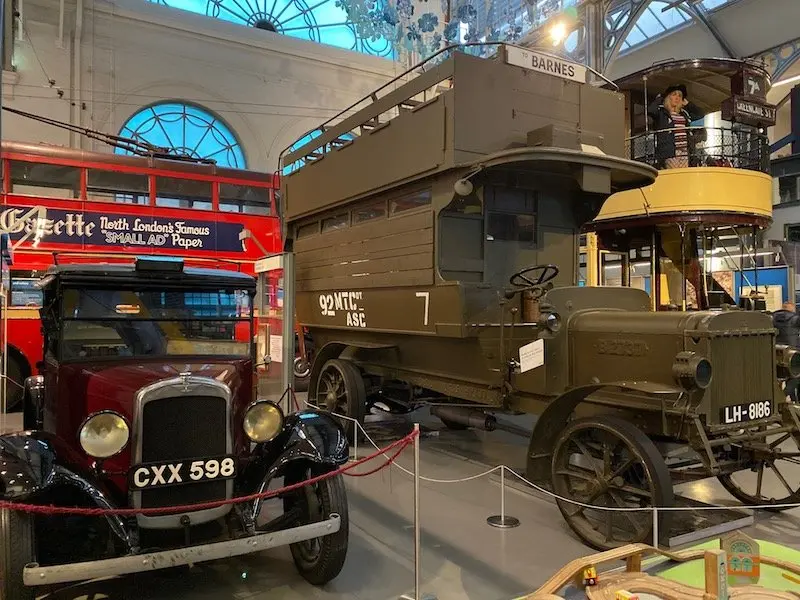 image - london transport museum covent garden vehicles