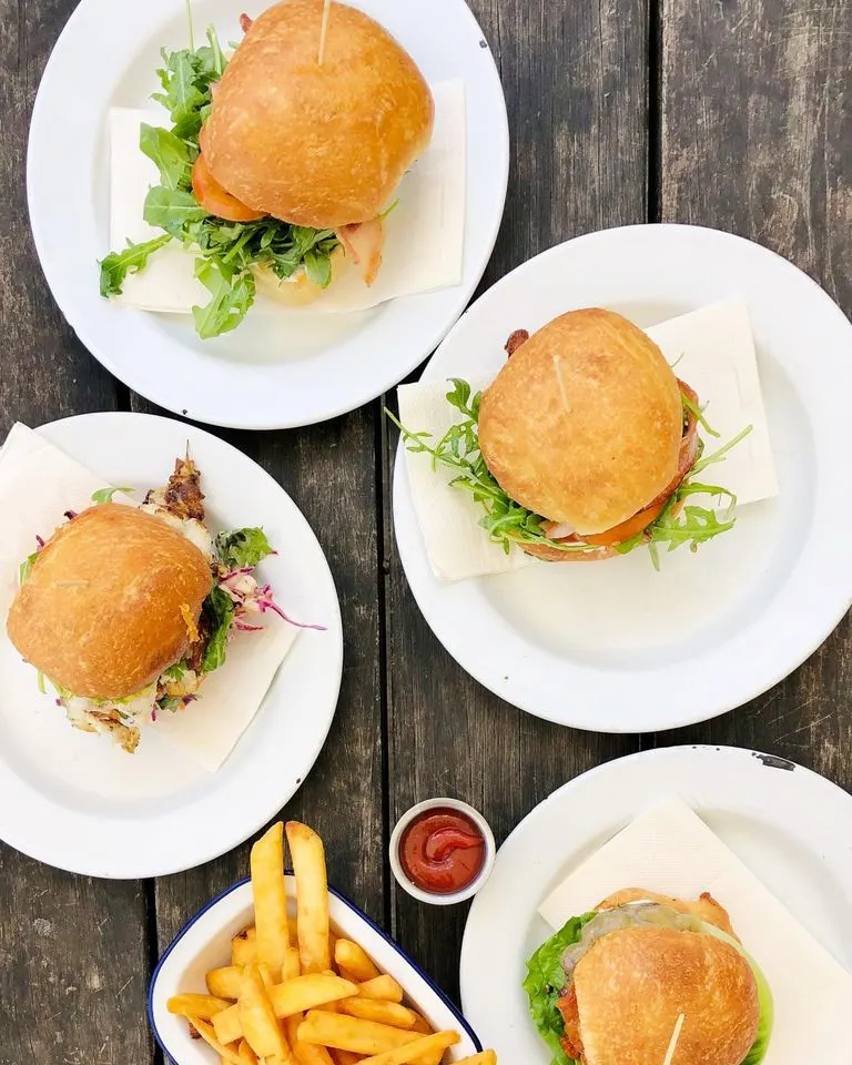 image - old maids burger store brunswick heads