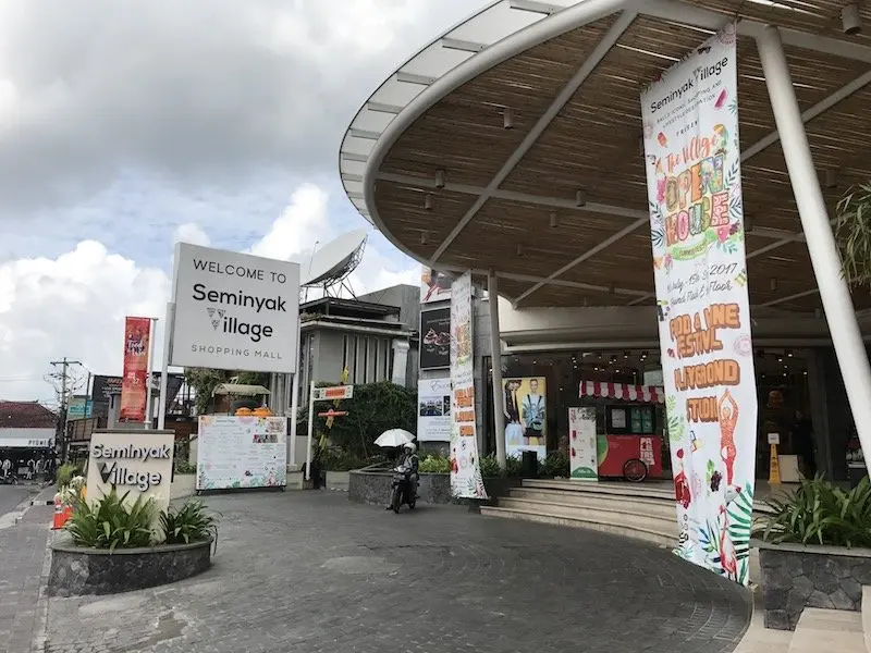 image - seminyak village shopping mall exterior