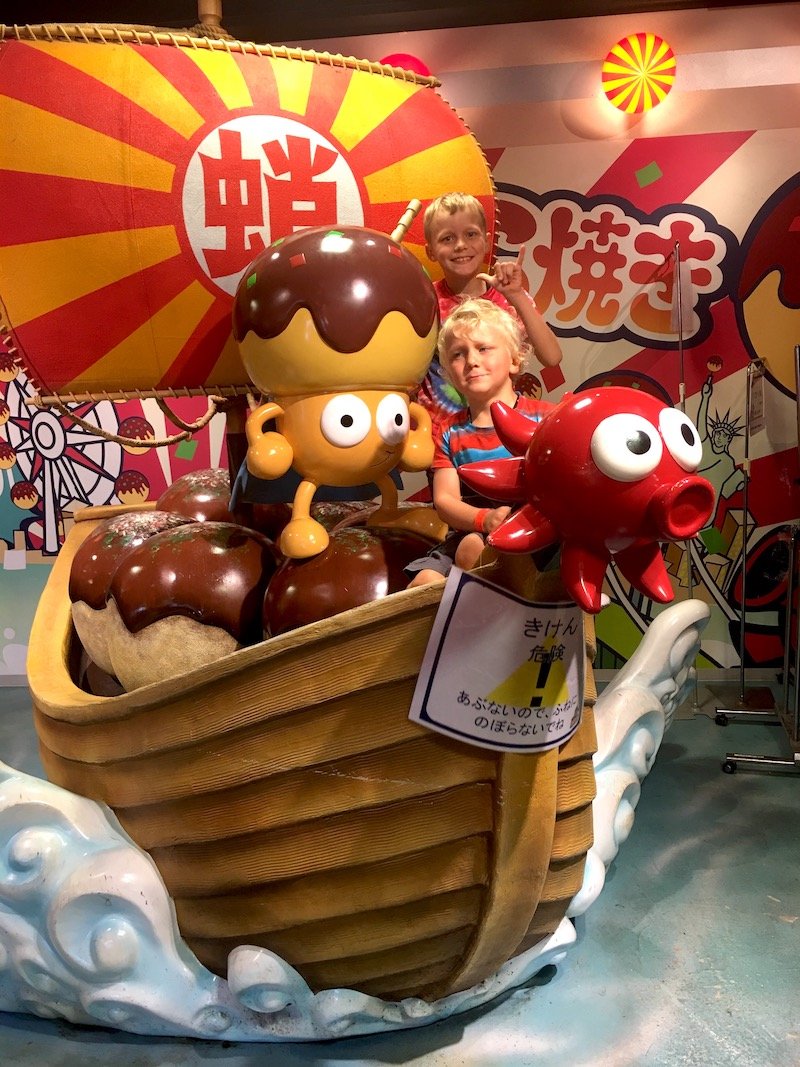 image - takoyaki museum odaiba 800