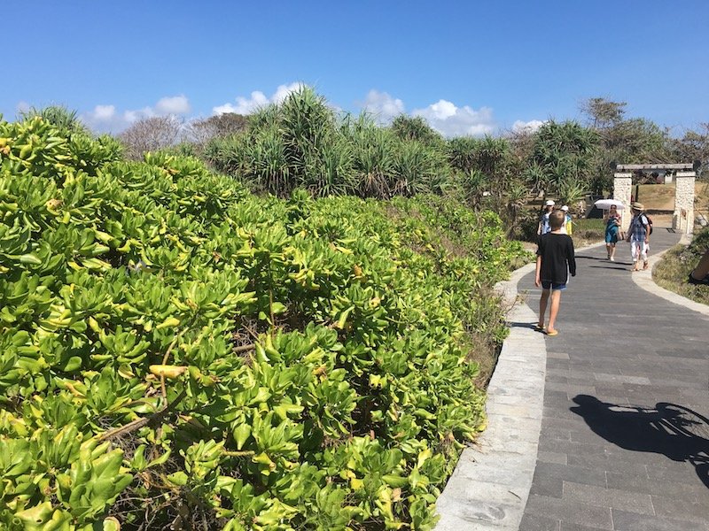 image - water blow Nusa Dua_entrance to blowhole