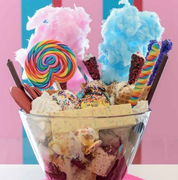 image - Dylan's Candy Store New York I bet you can't sundae 700