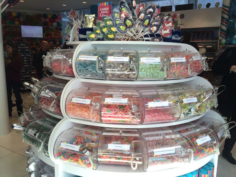 image - Dylan's Candy Store New York pick and mix 2