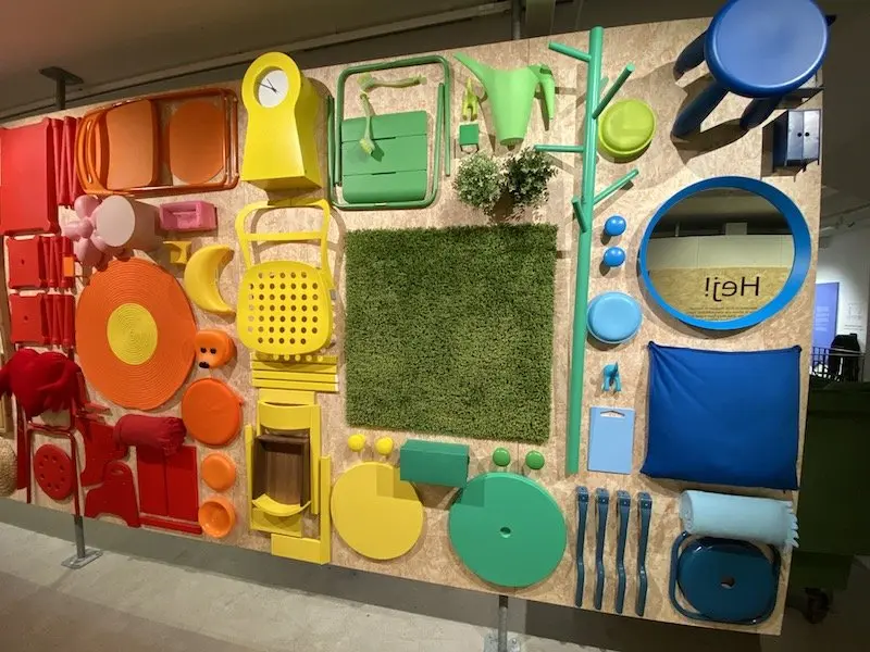 image - ikea museum colourful wall 800