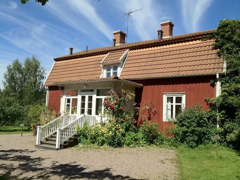 image - astrid lindgren nas house by patrick strandberg 