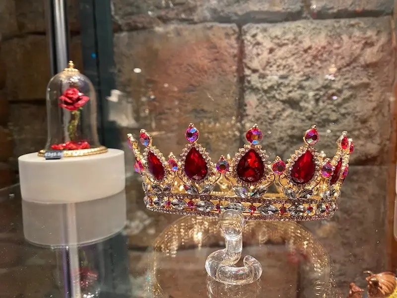 image - MERLIN L'ENCHANTEUR disneyland paris beauty and the beast tiara