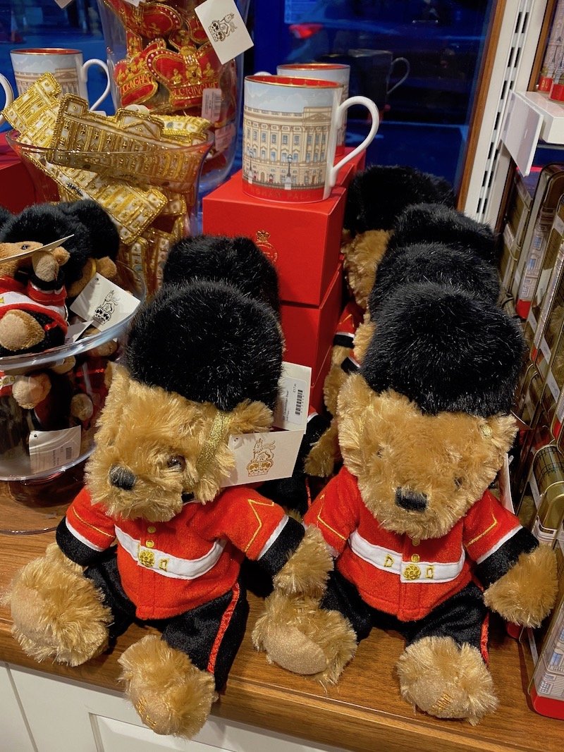 image - buckingham palace gift shop teddies