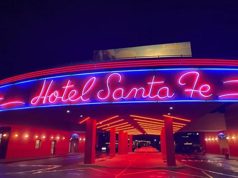 image - cars hotel disneyland paris neon sign