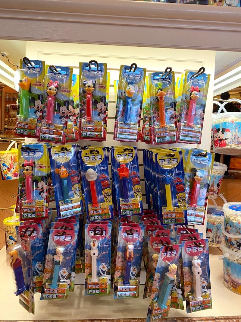 image - disneyland paris disney pez