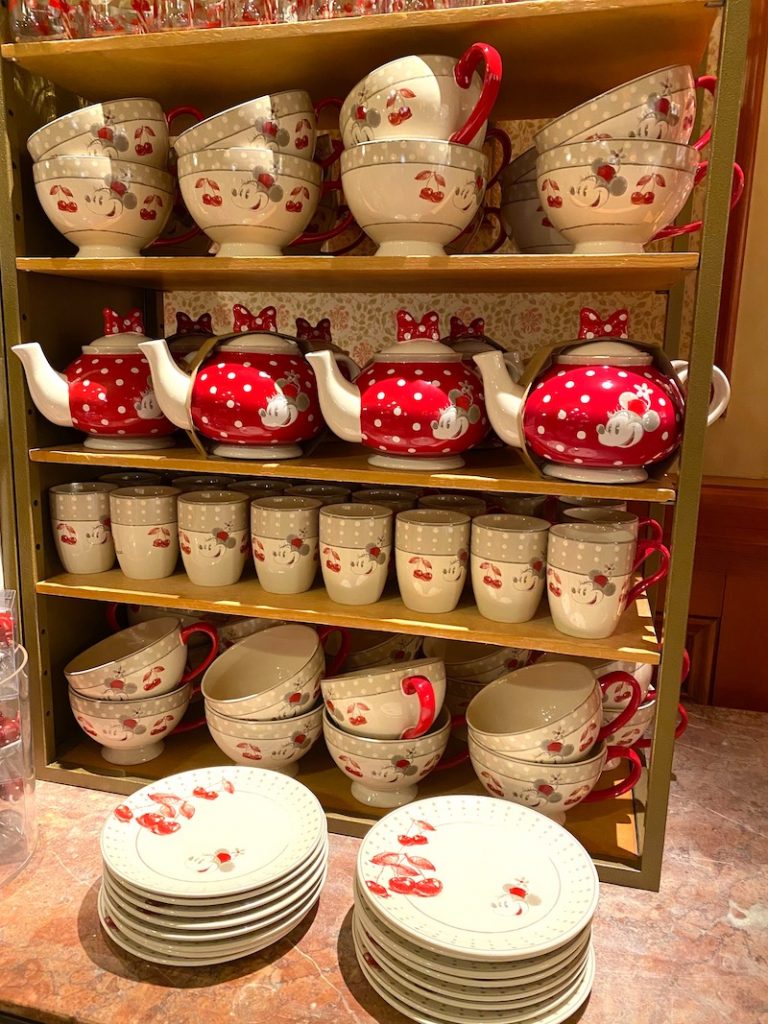 DISNEYLAND PARIS SOUVENIRS THE COMPLETE GUIDE!