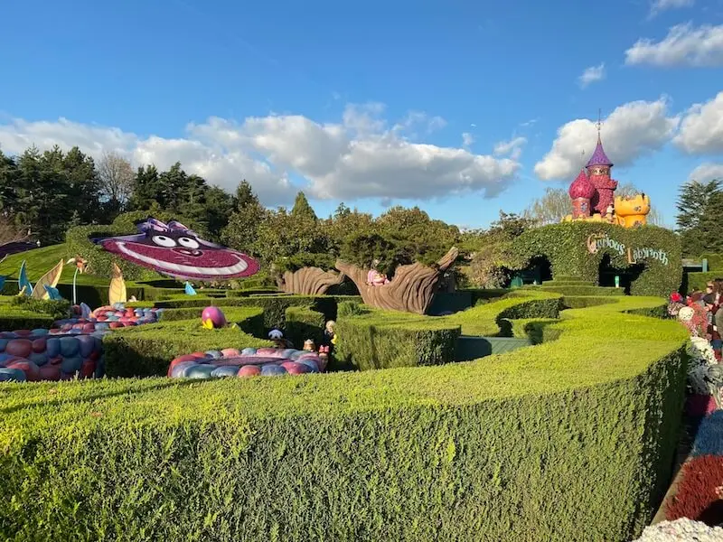 image - curious labyrinth disneyland paris