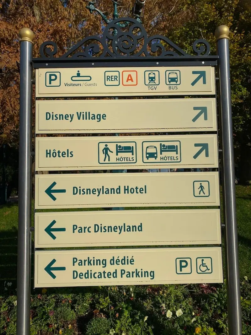 DISNEYLAND PARIS CAR PARKING - THE TRUE DEFINITIVE GUIDE