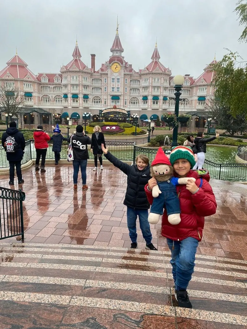 image - what if it rains at disneyland paris?