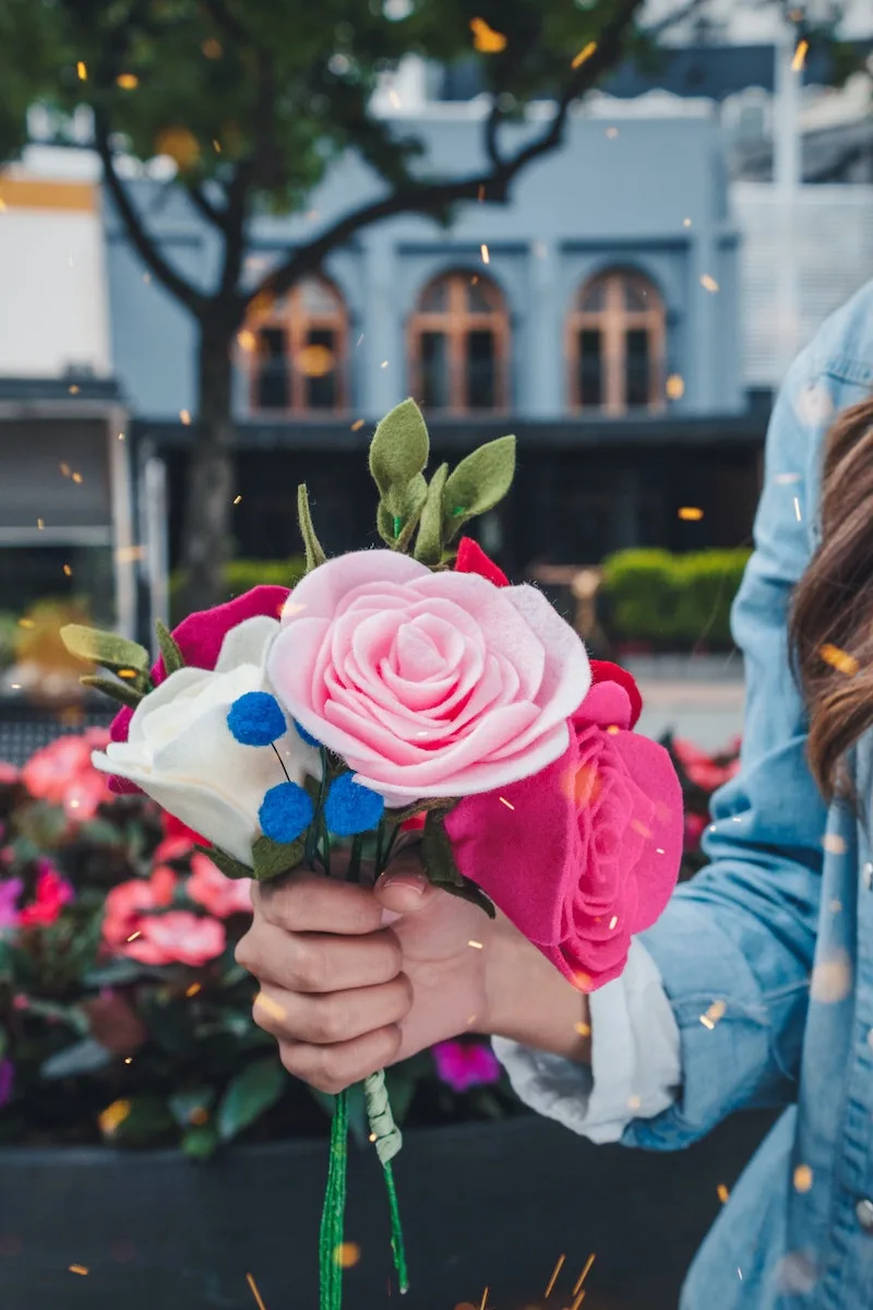 image - felt flowers by luis-cortes