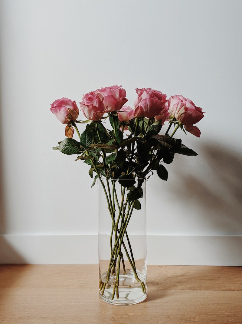 image - what part of a rose can you eat by pexels-valeriia-miller