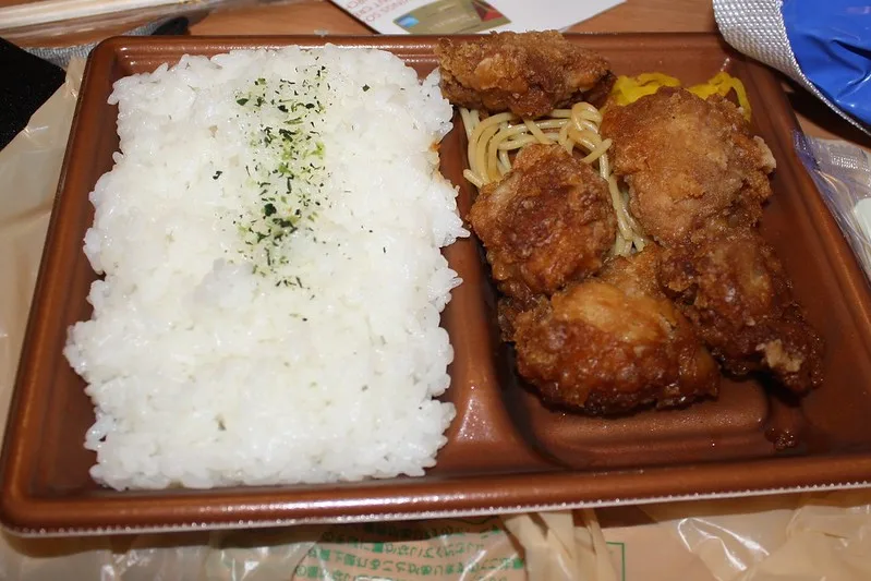 image - japanese chicken bento by amy jane mitchell flickr