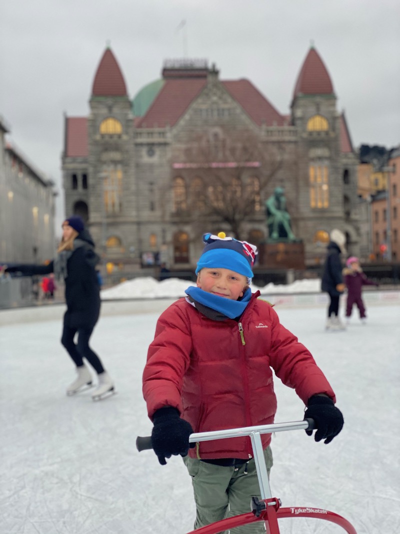 image - Helsinki ice rink finland