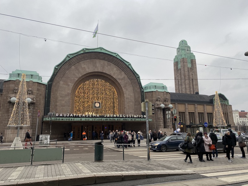 image - helsinki central train station