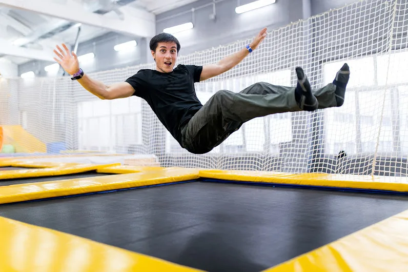 image - trampoline tricks bottoms up